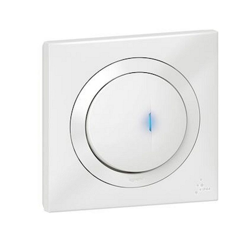 Poussoir simple lumineux dooxie IP44 6A 250V~ livré avec plaque carrée blanche-600014-3414971004474-LEGRAND