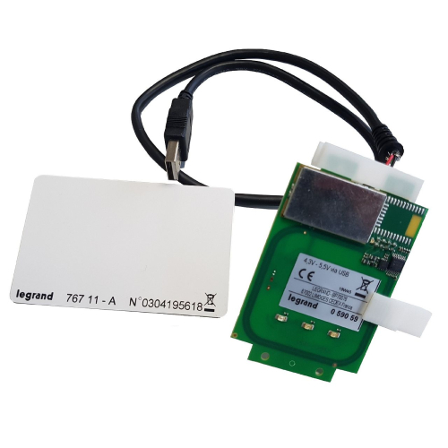 Kit lecteur RFID pour bornes Green'up Premium pour véhicule électrique-059059-3414970955777-LEGRAND