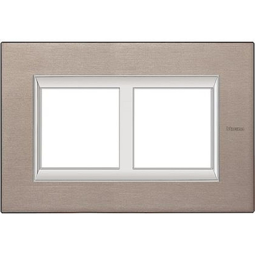 Plaque Axolute Aluminium brossé 2+2mod horiz rénovation entraxe 57mm -Titane-HA4832/2NX-8012199804286-BTICINO