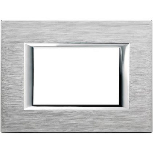 Plaque rectangulaire Axolute Aluminium anodisé 3 modules - Chrome-HA4803CR-8012199760377-BTICINO