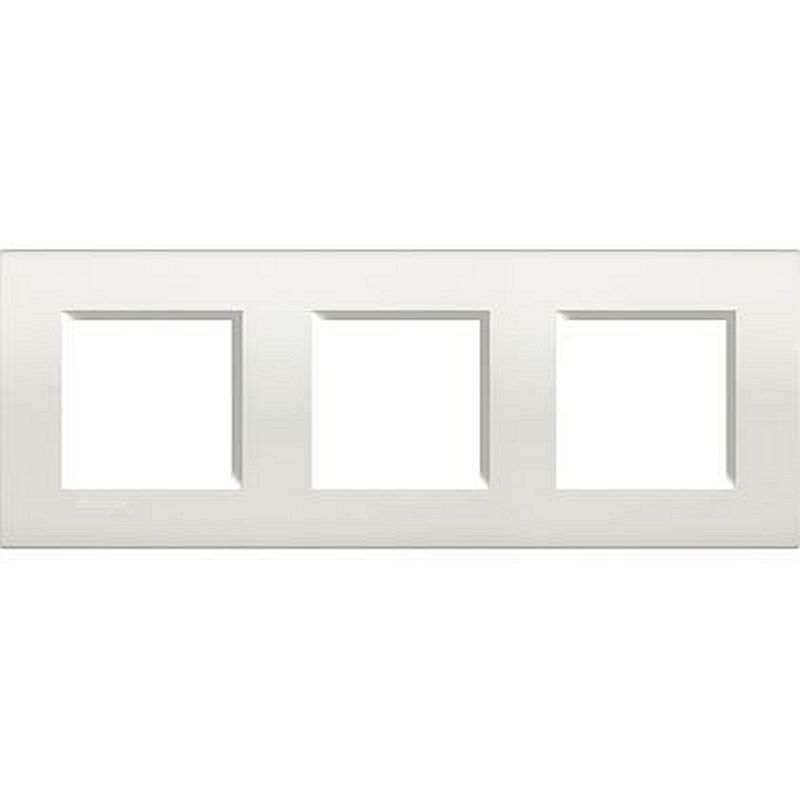 Plaque Livinglight Neutre 2+2+2 modules horizontal ou vertical - Blanc